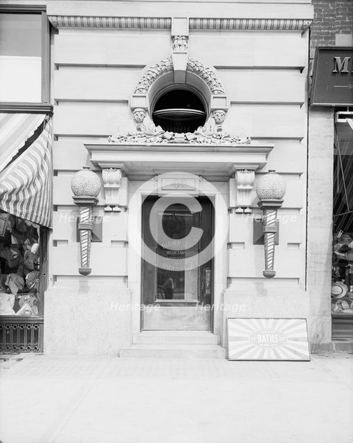 Entrance to barber shop, Pardridge & Blackwell building, Detroit, Mich., between 1900 and 1915. Creator: Unknown.