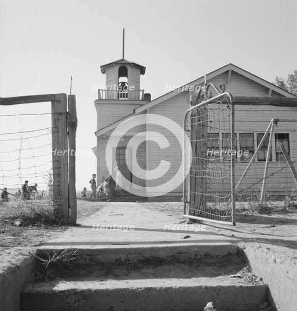 Entrance to Lincoln Bench School, near Ontario, Malheur County, Oregon, 1939. Creator: Dorothea Lange.