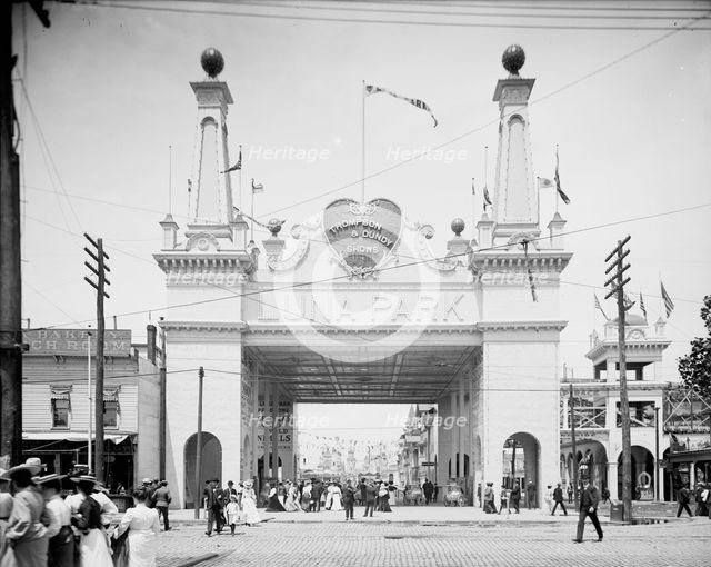 Entrance to Luna Park, Coney Island, N.Y., between 1903 and 1906. Creator: Unknown.