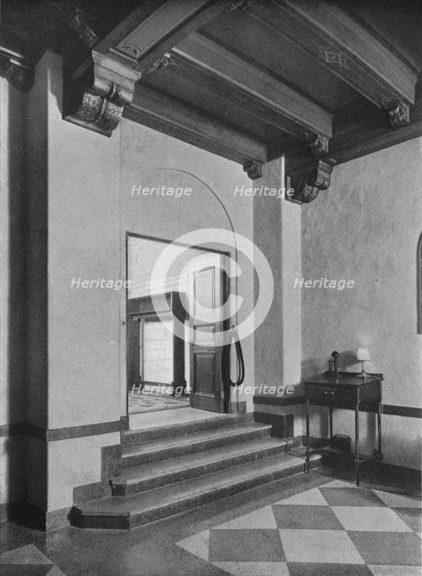 Entrance to south-east dining room, the Fraternity Clubs Building, New York City, 1924. Artist: Unknown.