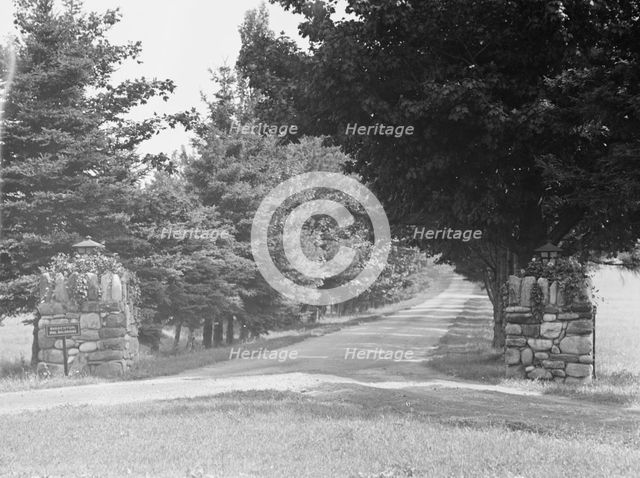 Entrance to the driveway of the Baldrige estate, 1931 July 25. Creator: Arnold Genthe.