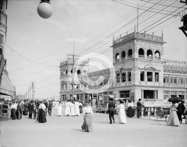 Entrance to Young's Million Dollar Pier, Atlantic City, N.J., between 1900 and 1910. Creator: Unknown.