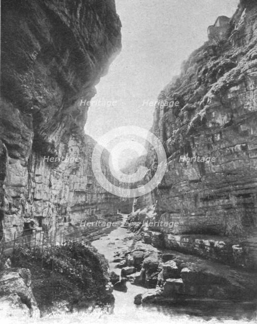 ''Entrée des Gorges du Rhumel; Afrique du nord', 1914. Creator: Unknown.