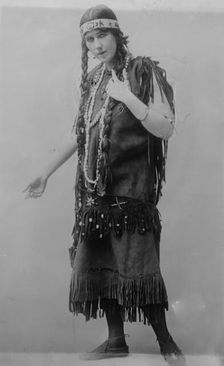 Enid Watkins, between c1910 and c1915. Creator: Bain News Service