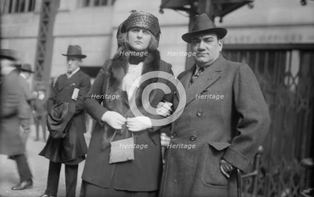 Enrico Caruso & wife Dorothy Caruso, between c1915 and c1920. Creator: Bain News Service.