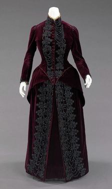 Ensemble, American, ca. 1885. Creator: Mme. Uoll Gross