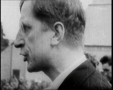 Eamon De Valera Giving an Impassioned Speech to Crowds in the Irish Free State, 1922. Creator: British Pathe Ltd
