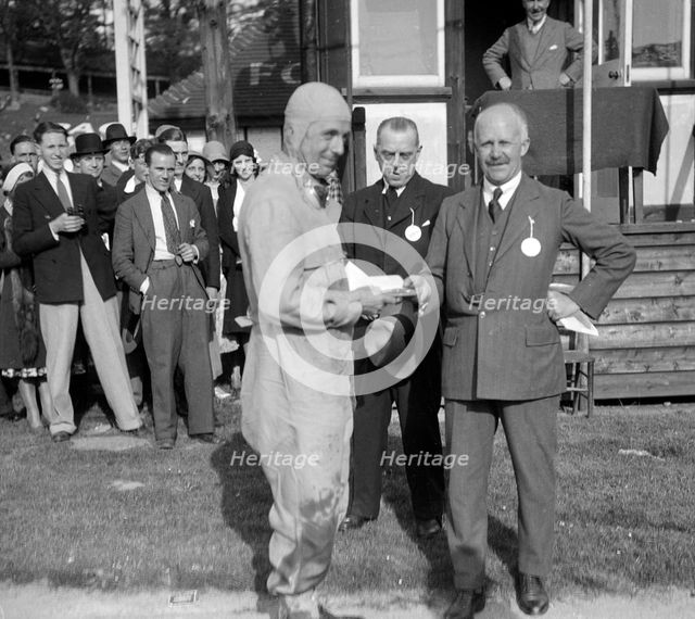 Earl Howe at the BARC Meeting, Brooklands, 25 May 1931. Artist: Bill Brunell.