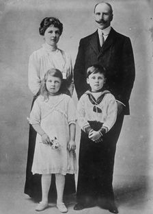 Earl of Athlone and family, between c1910 and c1915. Creator: Bain News Service