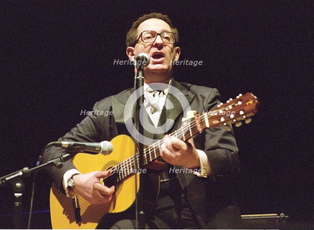 Earl Okin, songwriter and jazz singer/musician, Cadogan Hall, London, 2006.  Artist: Brian O'Connor.