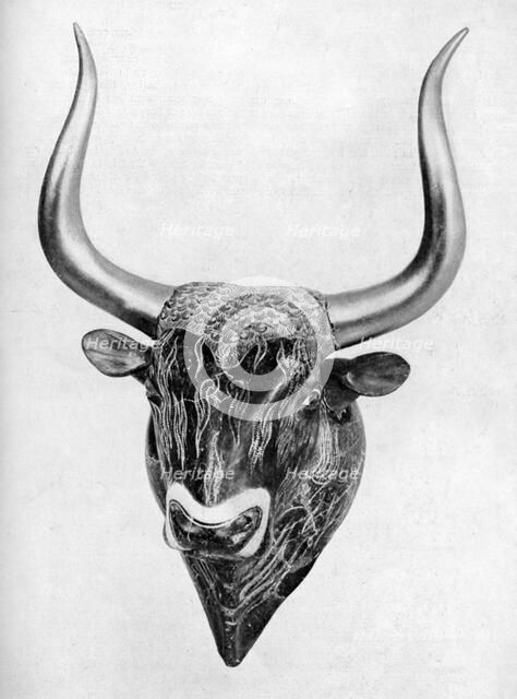 Early Cretan libation vessel, found at Knossos, 1933-1934. Artist: Unknown