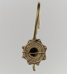 Earring, Langobardic or Byzantine (?), 6th-7th century. Creator: Unknown