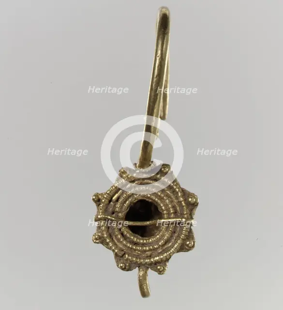 Earring, Langobardic or Byzantine (?), 6th-7th century. Creator: Unknown.