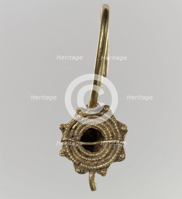 Earring, Langobardic or Byzantine (?), 6th-7th century. Creator: Unknown.