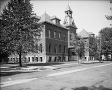 East Saginaw high school, Saginaw, Mich., between 1900 and 1910. Creator: Unknown