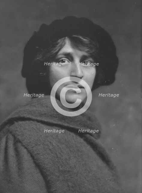 Eastman, Crystal, Miss, portrait photograph, 1916 Mar. 29. Creator: Arnold Genthe.