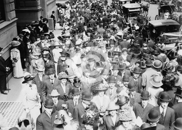 Easter - 5th Ave. 1912,  Creator: Bain News Service.