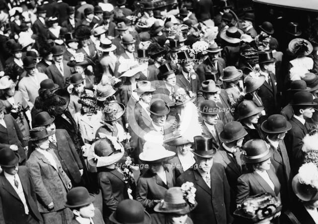 Easter - 5th Ave. 1912. Creator: Bain News Service.