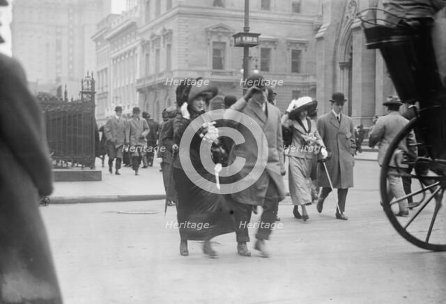 Easter on 5th Ave., N.Y.C., between c1910 and c1915. Creator: Bain News Service.