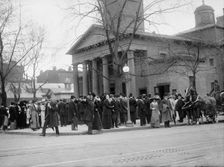 Easter Crowds; St. John's, 1911. Creator: Harris & Ewing