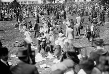 Easter Egg Rolling, White House, 1914. Creator: Harris & Ewing