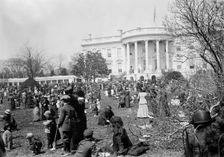 Easter Egg Rolling, White House, 1914. Creator: Harris & Ewing