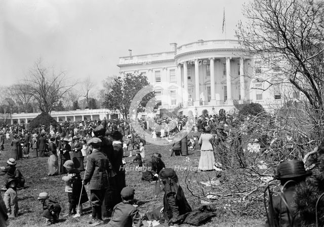 Easter Egg Rolling, White House, 1914. Creator: Harris & Ewing.
