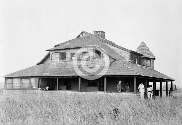 Easthampton - Home of E.E. McCall, between c1910 and c1915. Creator: Bain News Service.