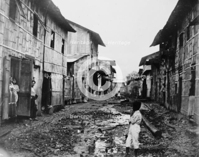 Ecuador - Scenes In Quayaquil, Ecuador, 1912. Creator: Harris & Ewing.