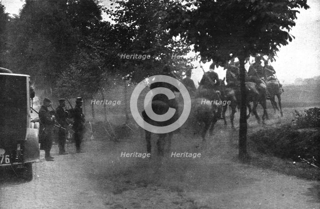 'Ecrases par le Nombre; La cavalerie belge', 1914. Creator: Unknown.
