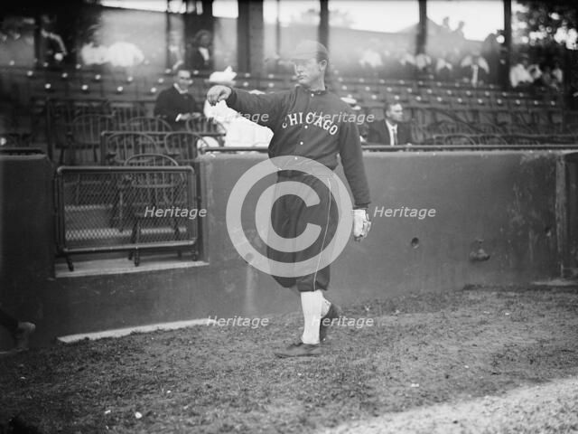 Ed Walsh, Chicago Al (Baseball), 1913. Creator: Harris & Ewing.
