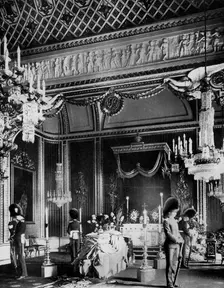 Edward VII lying in state, Throne Room, Buckingham Palace, London, 1910 (1937)