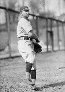 Eddie Foster, Washington Al (Baseball), 1913. Creator: Harris & Ewing