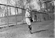 Eddie Foster, Washington Al (Baseball), ca. 1913. Creator: Harris & Ewing