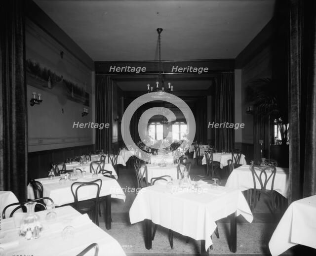 Edelweiss Cafe, banquet room, Detroit, Mich., between 1905 and 1915. Creator: Unknown.