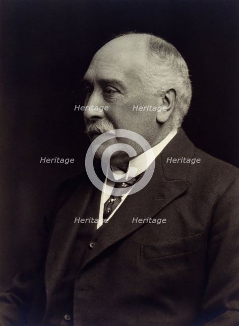 Edgar March Crookshank. Creator: Elliott & Fry.