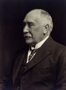 Edgar March Crookshank. Creator: Elliott & Fry