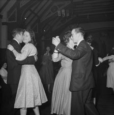Edgware, Barnet, London, 06/03/1959. Creator: John Laing plc