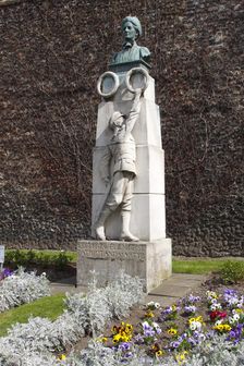Edith Cavell Memorial, Norwich Cathedral, Norfolk, 2010