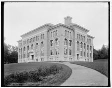 Edmunds High School, Burlington, Vt., between 1900 and 1906. Creator: Unknown