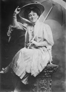 Edna Wallace Hopper, between c1910 and c1920. Creator: Bain News Service