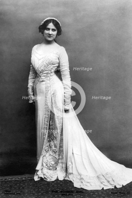 Edna May (1878-1948), American actress and singer, early 20th century.Artist: Rotary Photo