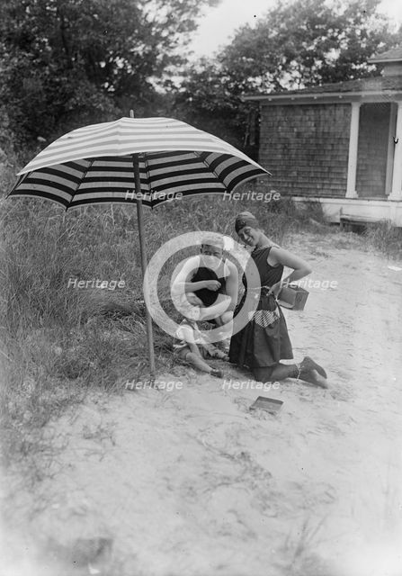 Efrem Zimbalist & Alma Gluck, 1917. Creator: Bain News Service.