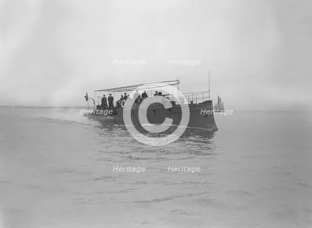 Egyptian motor launch under way, 1911. Creator: Kirk & Sons of Cowes.
