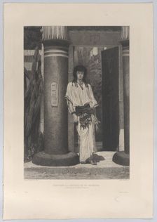 Egyptien à l'entrée de sa demeure (Egyptian at the entrance to his dwelling), from "L'Art"..., 1884. Creator: Edmond Ramus