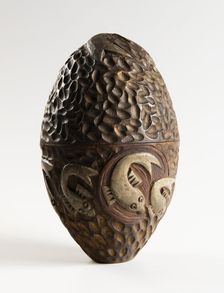 Egg-shaped box. Designed by Alexei Zinovyev, End 1890s. Creator: Workshop of Princess Maria Tenisheva in Talashkino
