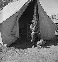 Eighteen year-old mother from Oklahoma, now a California migrant, 1937. Creator: Dorothea Lange