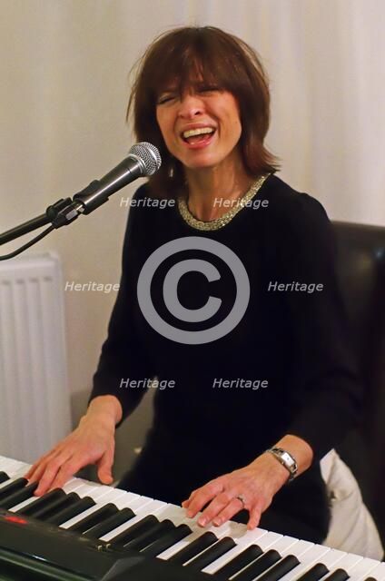 Eileen Hunter, Da Peppino, Horley, Surrey, 2013. Artist: Brian O'Connor.