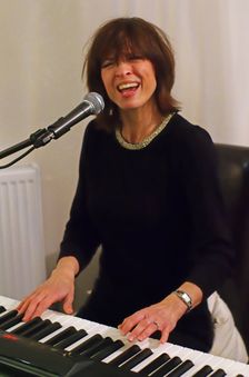 Eileen Hunter, Da Peppino, Horley, Surrey, 2013. Artist: Brian O'Connor