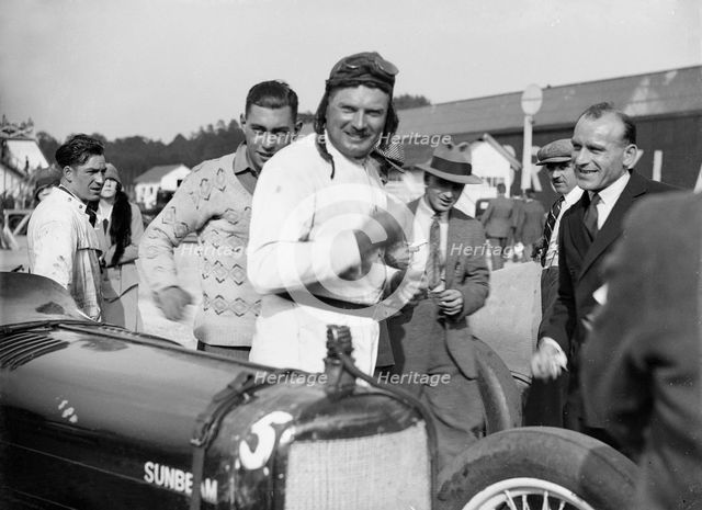 EL Bouts and his Sunbeam, Surbiton Motor Club race meeting, Brooklands, Surrey, 1928. Artist: Bill Brunell.